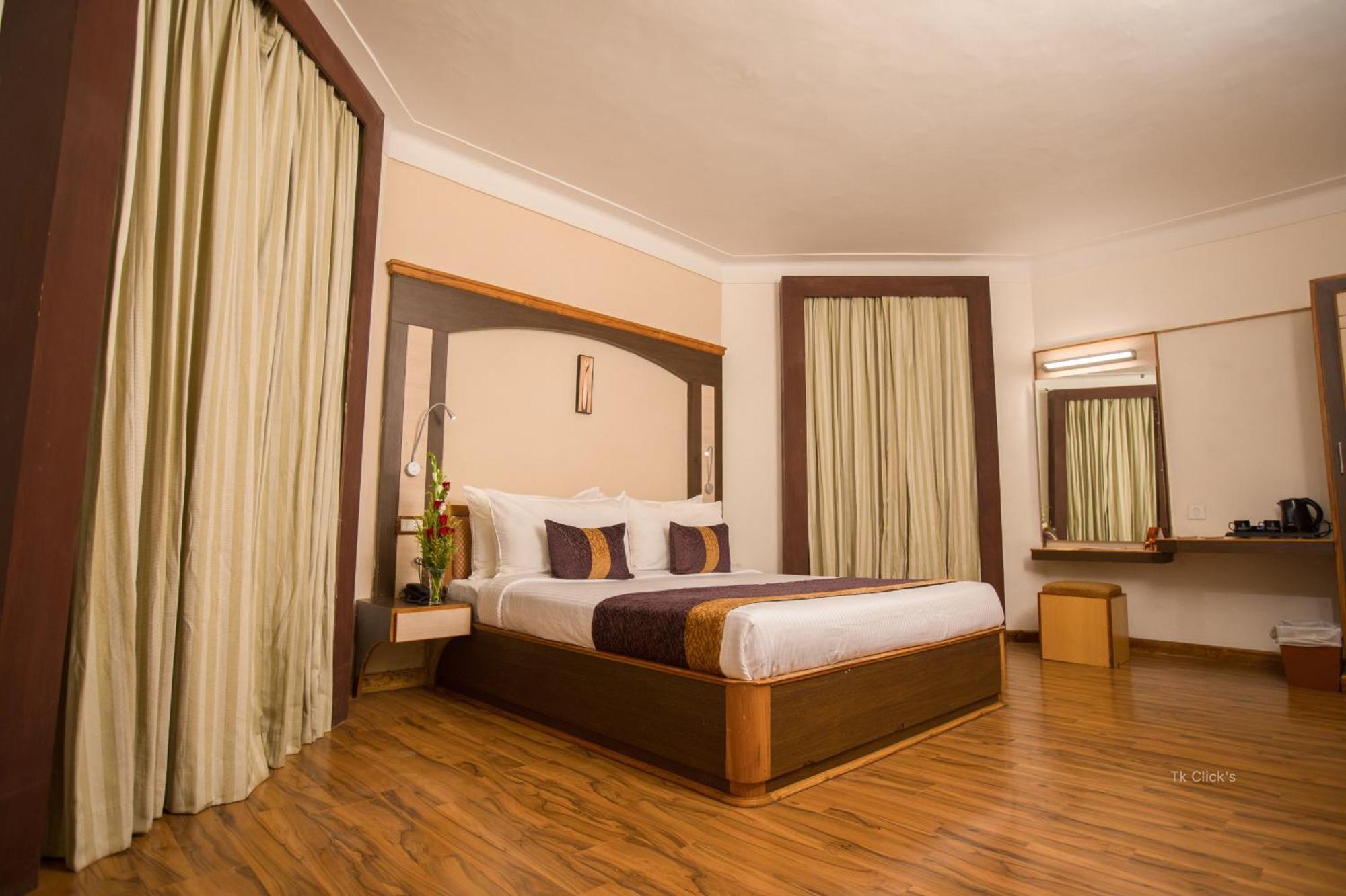 Hotel Kodai International Kodaikanal Room photo