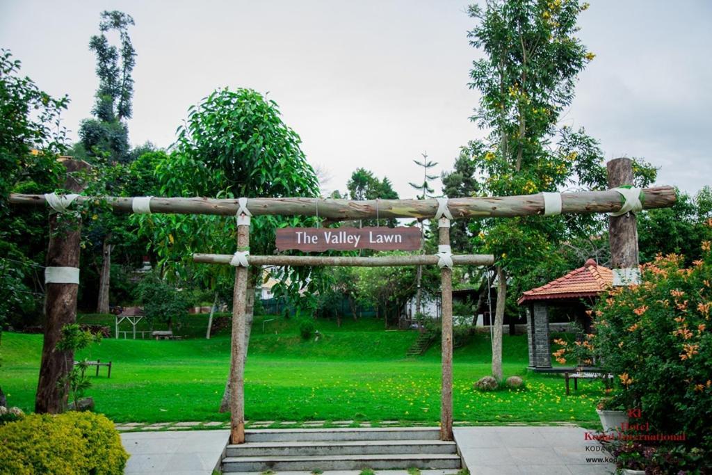 Hotel Kodai International Kodaikanal Exterior photo